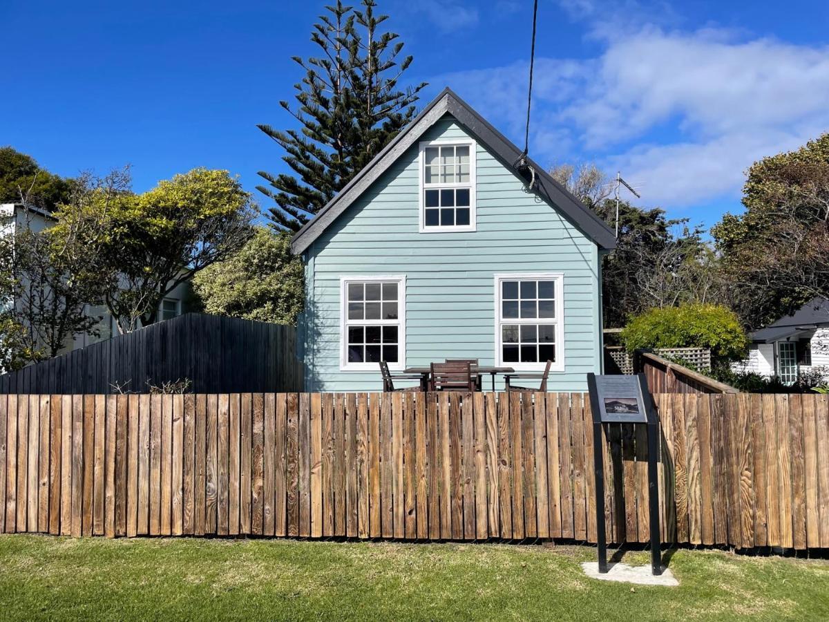 Gaol House Cottages Бичено Экстерьер фото